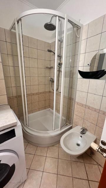 Kaldy Free Parking Apartment